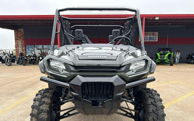 2025 Honda PIONEER 1000-6 DLX CREW