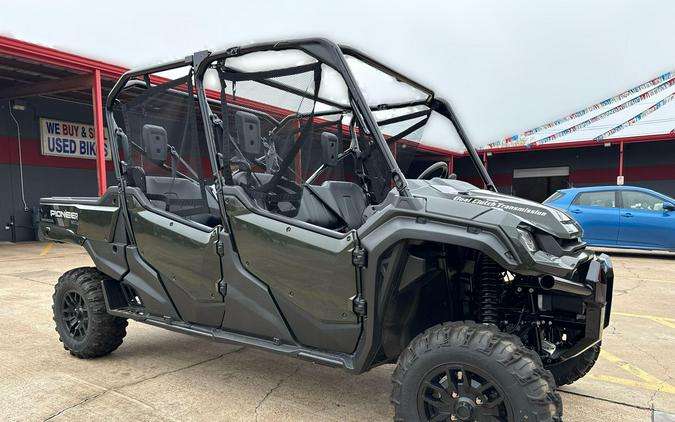 2025 Honda PIONEER 1000-6 DLX CREW