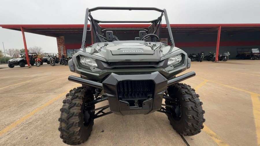 2025 Honda PIONEER 1000-6 DLX CREW