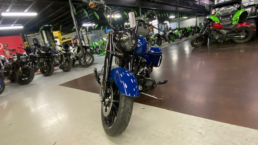 2023 Harley-Davidson® Road King Special