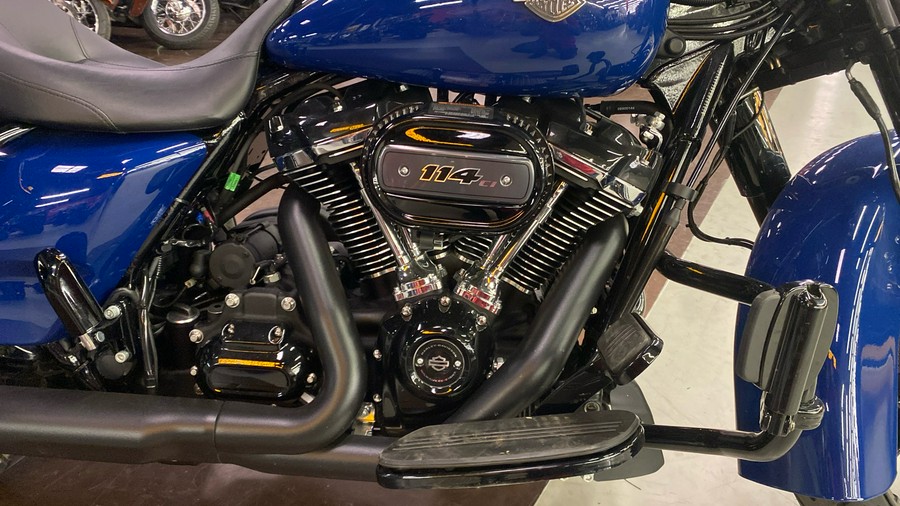 2023 Harley-Davidson® Road King Special