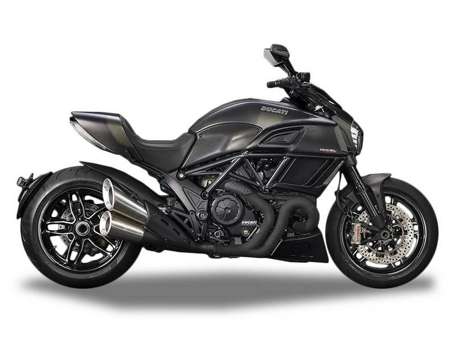 2017 Ducati Diavel Carbon Asphalt Grey and Matt Carbon