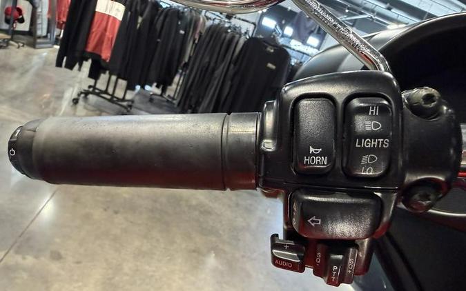 2010 Harley-Davidson® FLHTK - Electra Glide® Ultra Limited