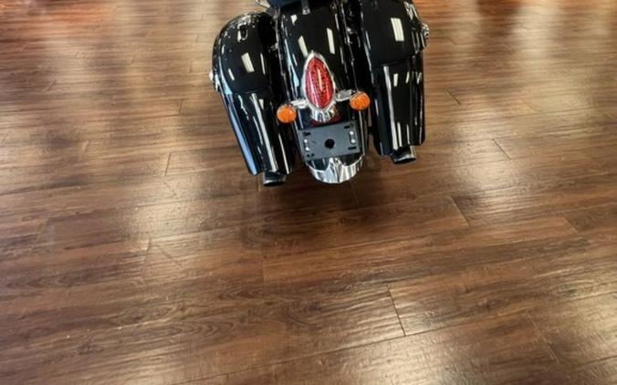 2019 Indian Motorcycle® Springfield® Thunder Black