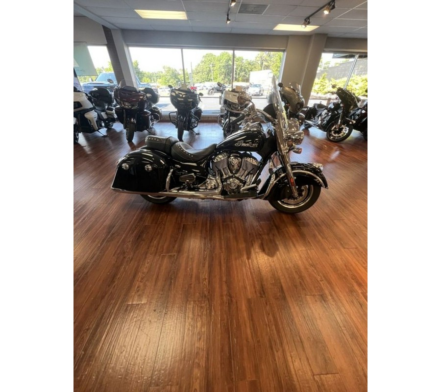 2019 Indian Motorcycle® Springfield® Thunder Black