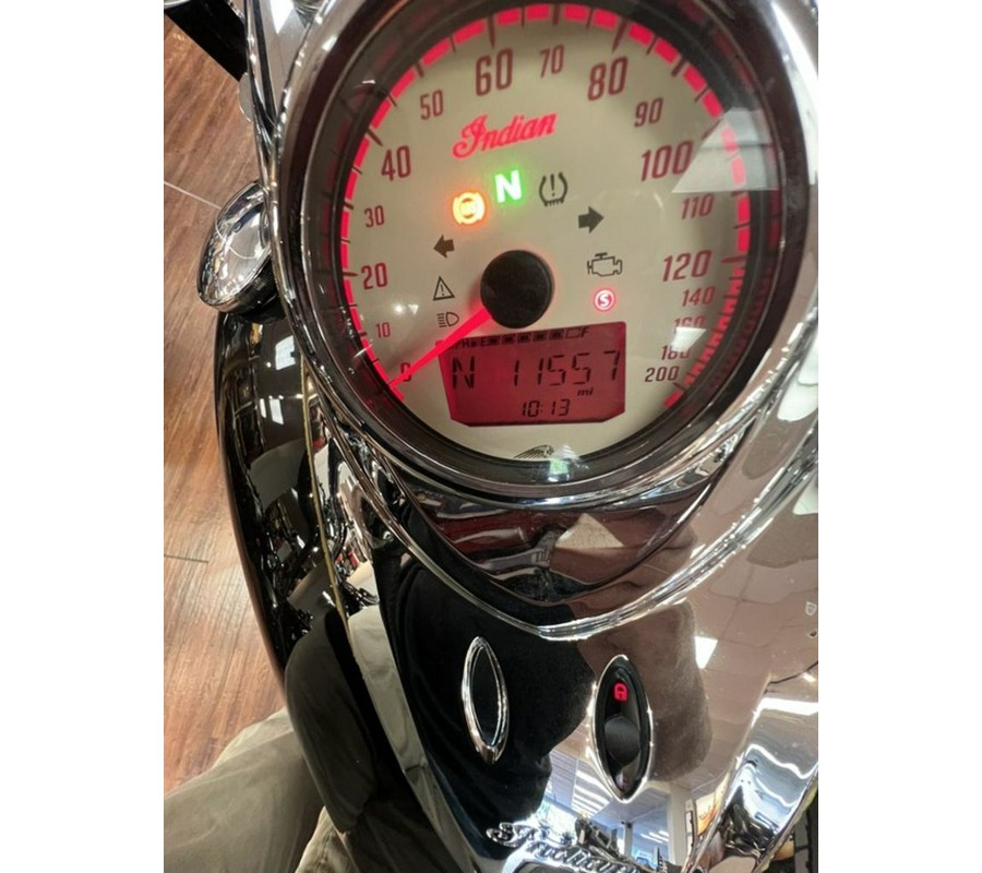 2019 Indian Motorcycle® Springfield® Thunder Black