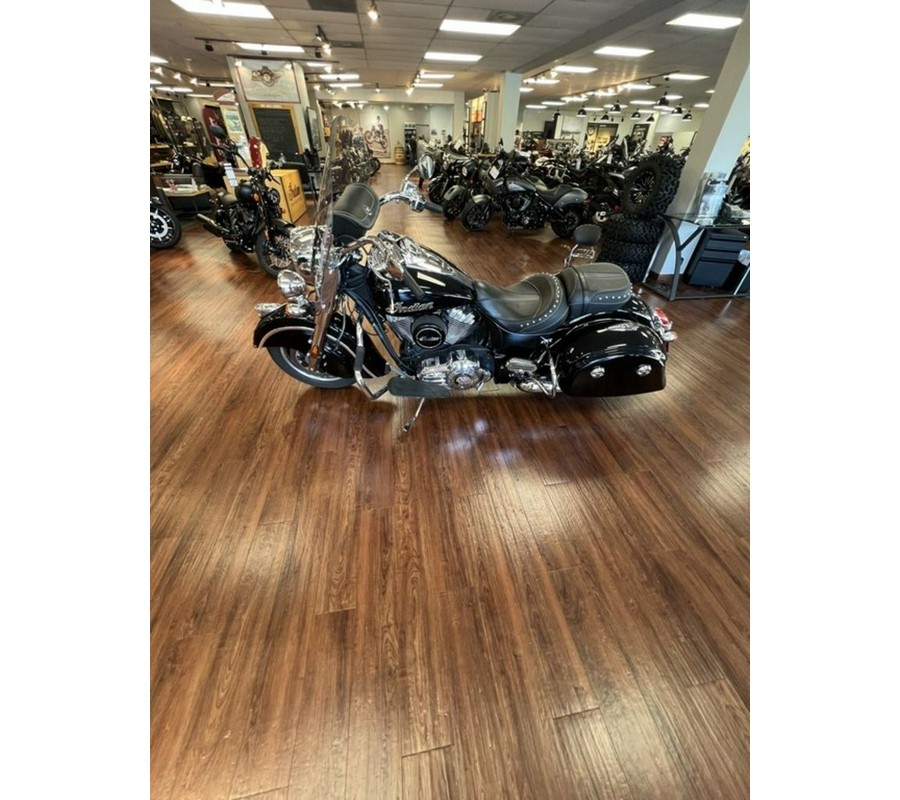 2019 Indian Motorcycle® Springfield® Thunder Black