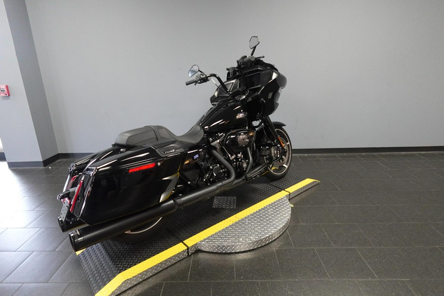 2025 Harley-Davidson Road Glide FLTRX