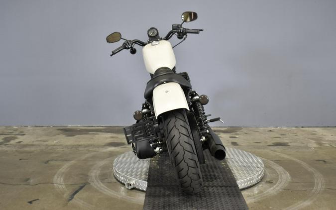 2022 Harley-Davidson Iron 883 White Sand Pearl