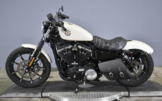 2022 Harley-Davidson Iron 883 White Sand Pearl