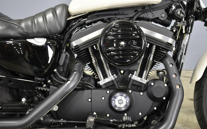 2022 Harley-Davidson Iron 883 White Sand Pearl