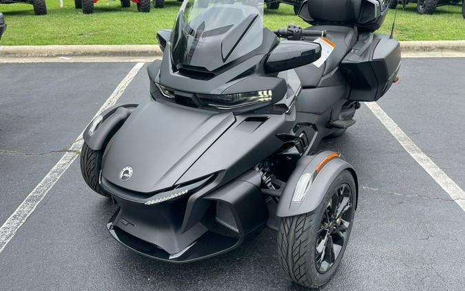 2023 Can-Am Spyder RT Review [Celebrating 2023 IFRD]