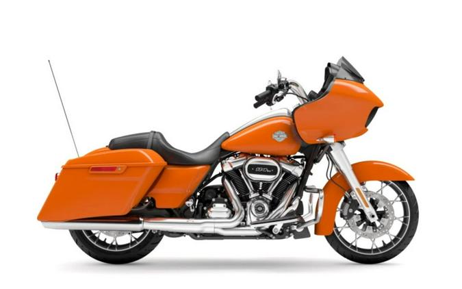 2023 Harley-Davidson Road Glide Special Review [120th Edition]