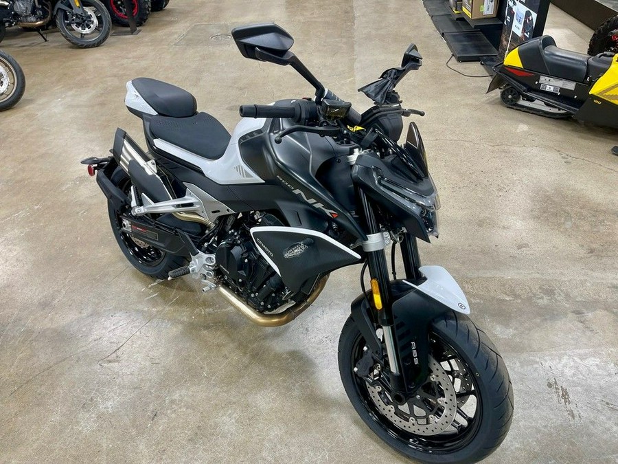 2024 CFMOTO 800NK