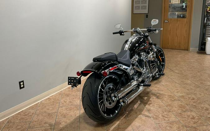 2024 Harley-Davidson Breakout 117 Vivid Black FXBR