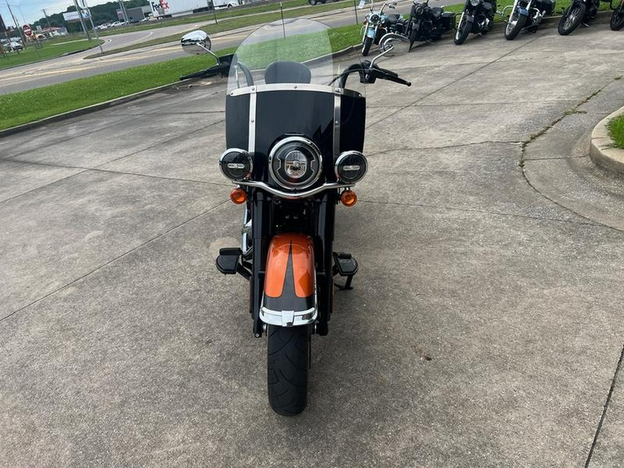 2020 Harley-Davidson® FLHCS - Heritage Classic 114