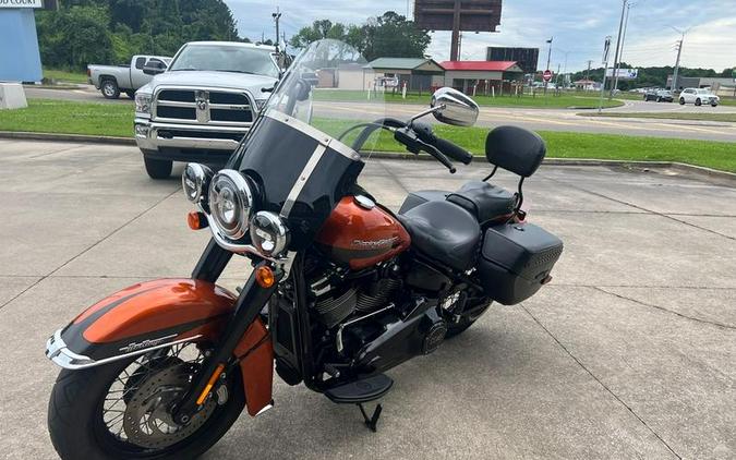 2020 Harley-Davidson® FLHCS - Heritage Classic 114