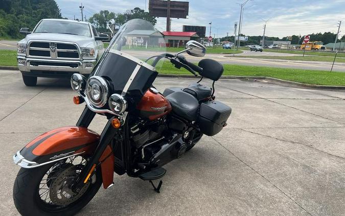 2020 Harley-Davidson® FLHCS - Heritage Classic 114