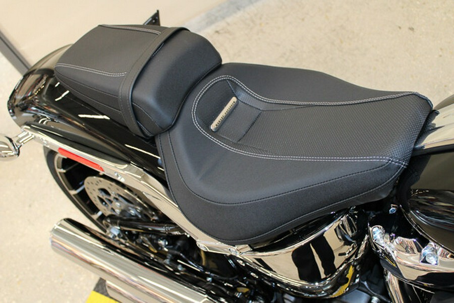 New 2025 Harley-Davidson Breakout Cruiser FXBR Motorcycle For Sale In Miami, Florida