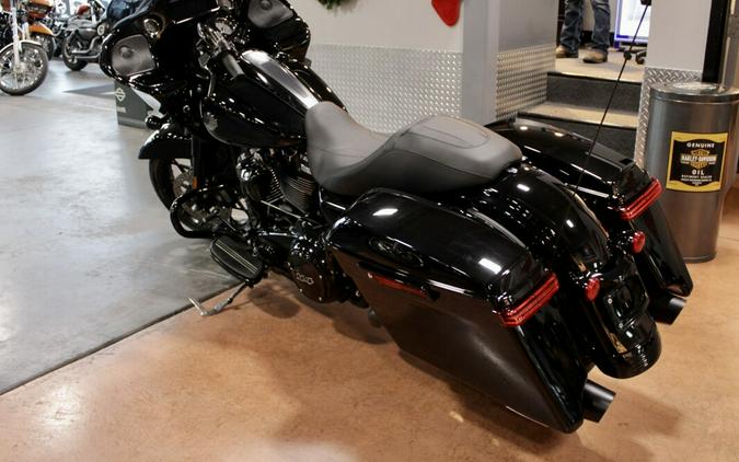 Used 2022 Harley-Davidson Road Glide Special Grand American Touring Motorcycle For Sale In Medina, OH