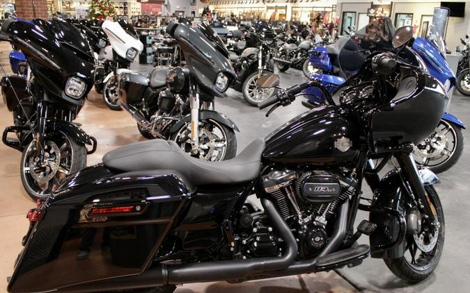 Used 2022 Harley-Davidson Road Glide Special Grand American Touring Motorcycle For Sale In Medina, OH