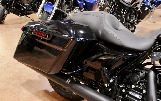 Used 2022 Harley-Davidson Road Glide Special Grand American Touring Motorcycle For Sale In Medina, OH