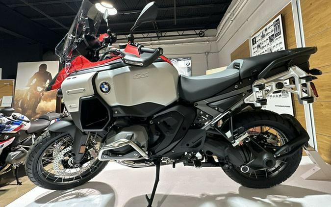 2025 BMW R 1300 GS Adventure Racing Red