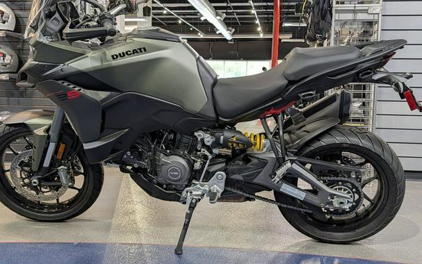 2025 Ducati Multistrada V2 S Storm Green