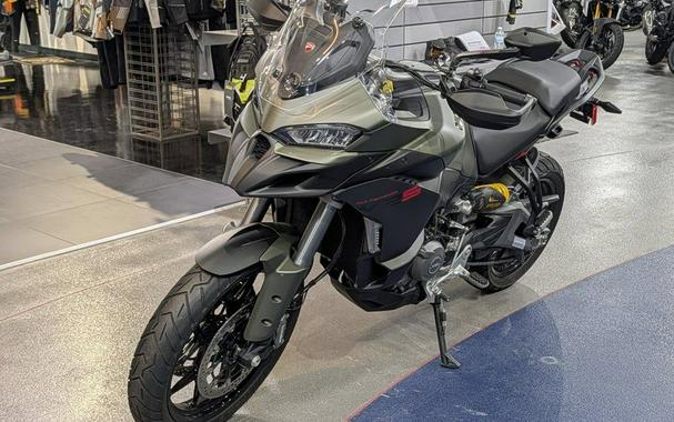 2025 Ducati Multistrada V2 S Storm Green