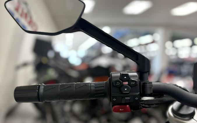 2025 CFMOTO 450NK - C1381