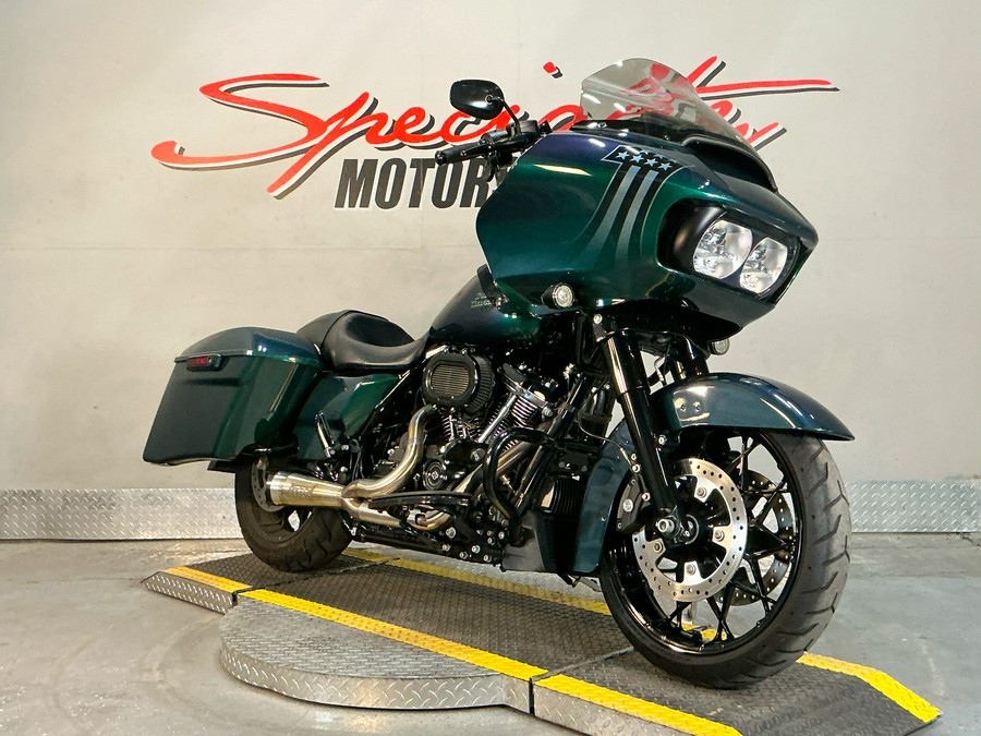 2021 Harley-Davidson Road Glide® Special