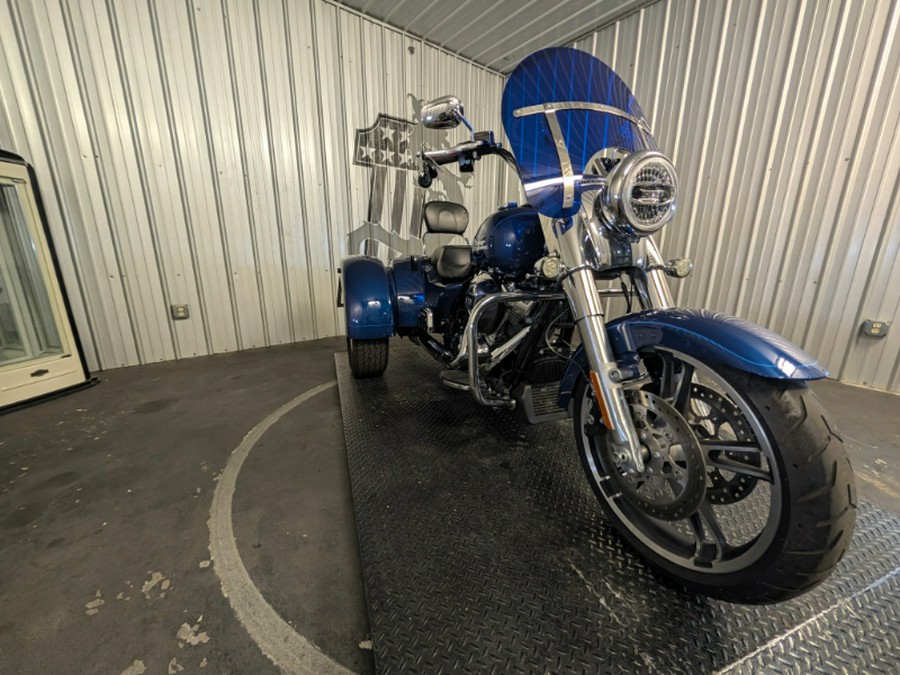 2022 Harley-Davidson FREEWHEELER
