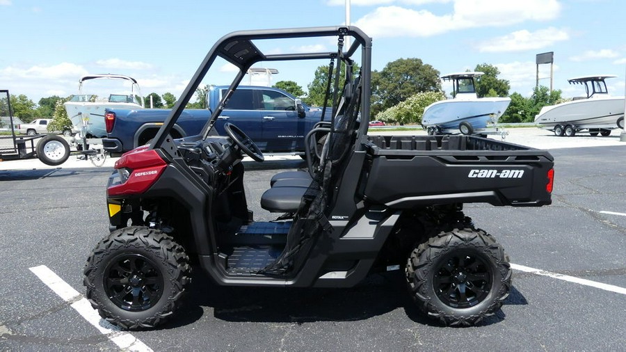 2024 Can-Am® Defender DPS HD9 Fiery Red