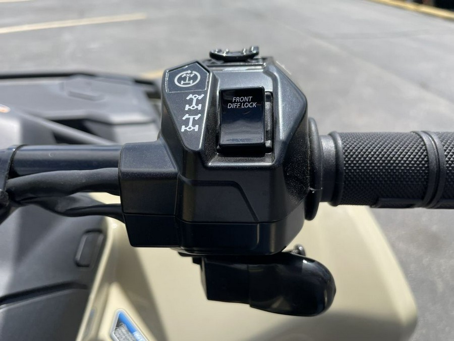 2025 Can-Am OUTLANDER PRO XU HD7 - DESERT TAN ATV