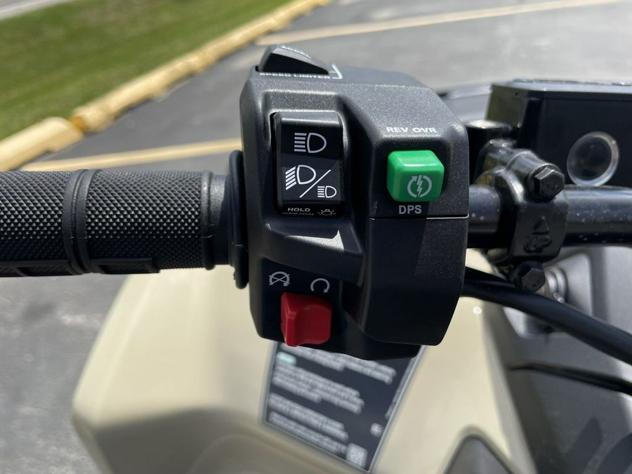 2025 Can-Am OUTLANDER PRO XU HD7 - DESERT TAN ATV