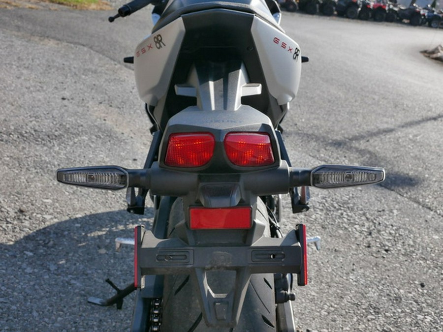 2024 Suzuki GSX-8R 8R