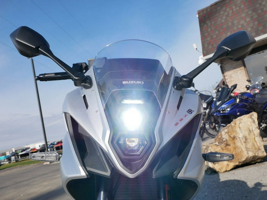 2024 Suzuki GSX-8R 8R