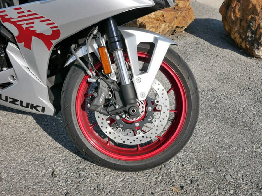 2024 Suzuki GSX-8R 8R