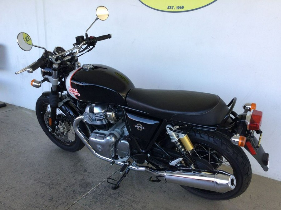 2024 Royal Enfield INT650 Canyon Red