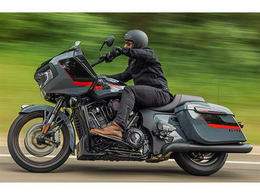 2022 Indian Motorcycle Challenger® Elite