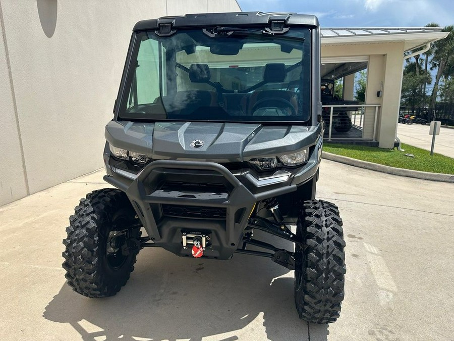 2024 Can-Am™ Defender Limited HD10