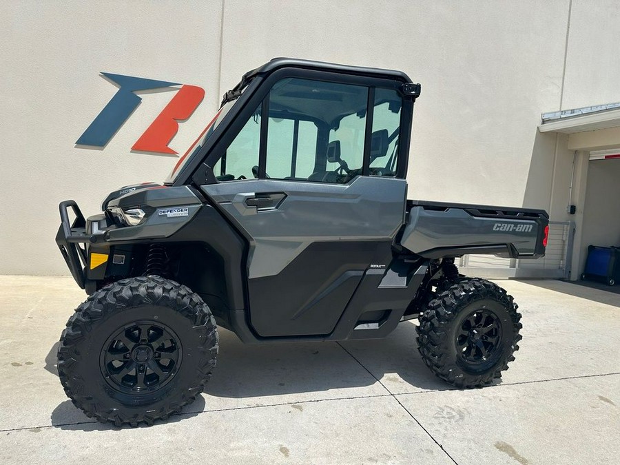 2024 Can-Am™ Defender Limited HD10