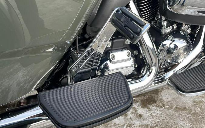 2021 Harley-Davidson® FLHTCUTG - Tri Glide® Ultra