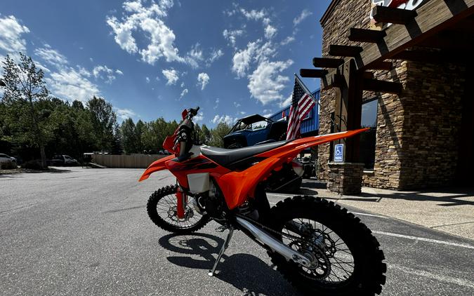 2027 KTM 300 XC - MD0789