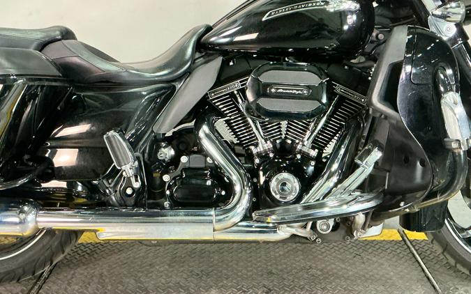 2016 Harley-Davidson CVO™ Street Glide®