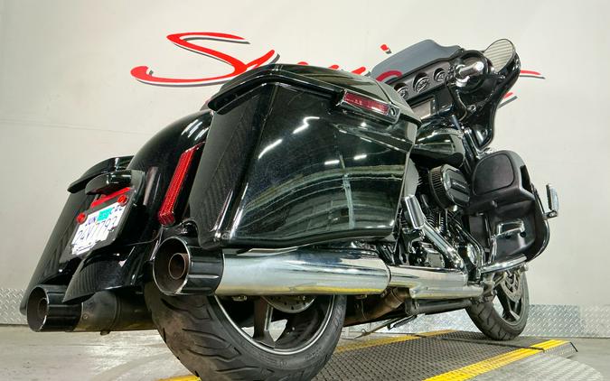 2016 Harley-Davidson CVO™ Street Glide®
