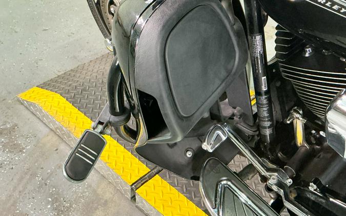 2016 Harley-Davidson CVO™ Street Glide®