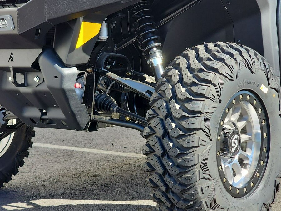 2022 Can-Am® Defender MAX XT HD10