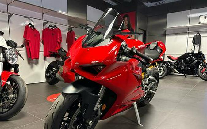 2022 Ducati Panigale V2