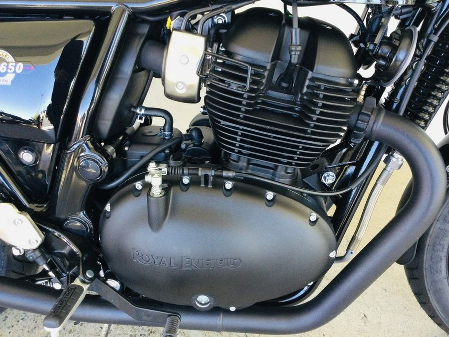 2024 Royal Enfield INT650 Black Ray